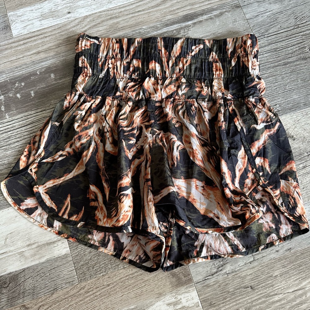 Free People Black Shorts with Beige and Rust Leaf Print